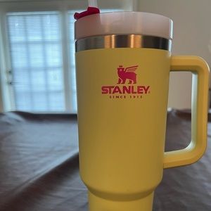 40 oz Stanley Tumbler with Straw